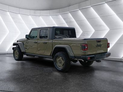 New 2026 Jeep Gladiator Sport