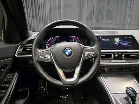 Used 2019 BMW 330i xDrive Sedan AWD/4WD image 22