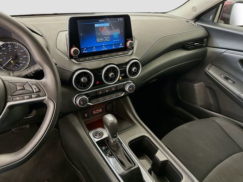 Used 2024 Nissan Sentra SV image 25