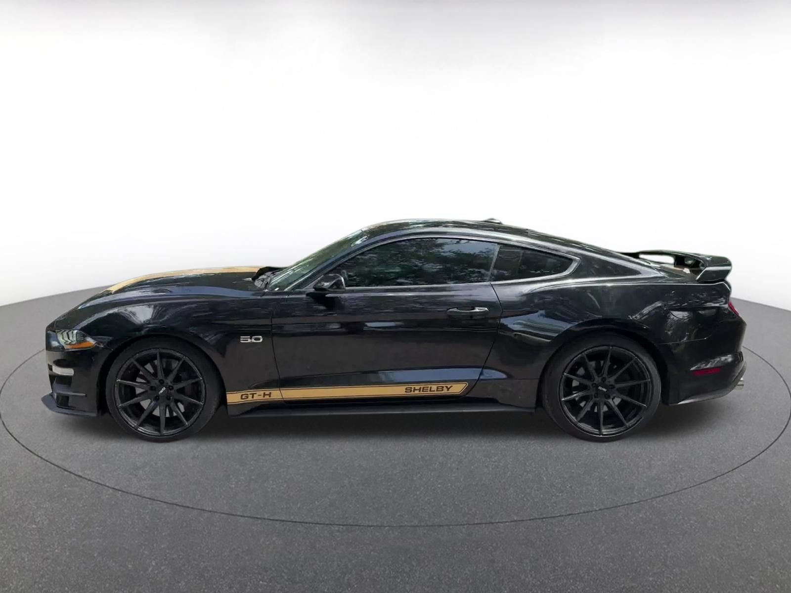 Used 2022 Ford Mustang GT Premium w/ GT Performance Package RWD image 8