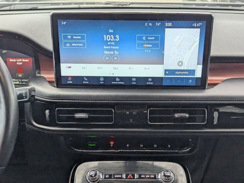 Certified 2021 Lincoln Nautilus Reserve w/ Equipment Group 201A image 17