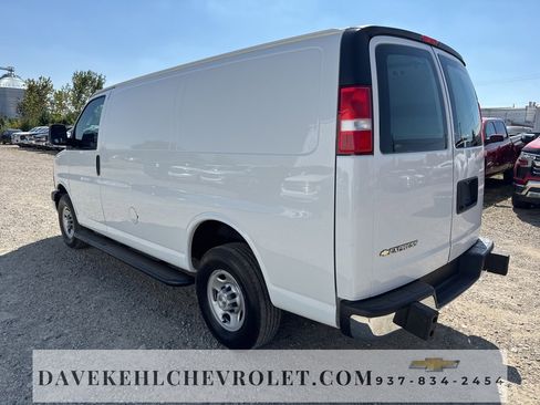 Used 2023 Chevrolet Express 2500 w/ Driver Convenience Package image 3