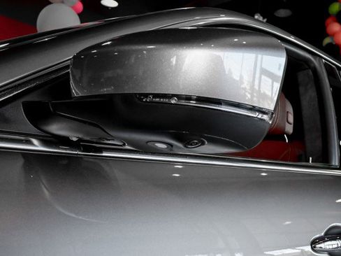 Used 2022 Maserati Levante GT image 47