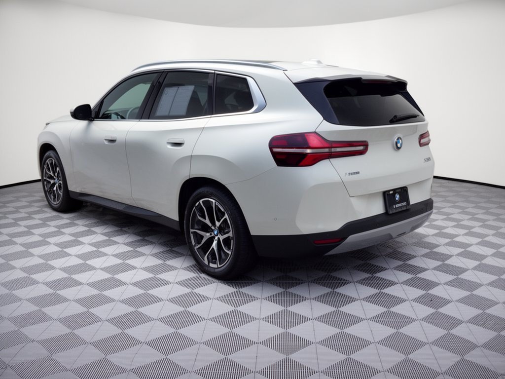 Certified 2025 BMW X3 xDrive30i w/ Premium Package AWD/4WD image 3