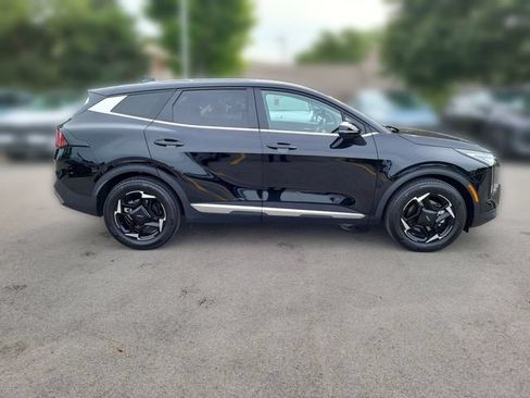 Certified 2026 Kia Sportage EX FWD image 8