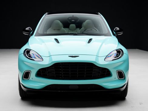 Used 2023 Aston Martin DBX AWD/4WD image 7