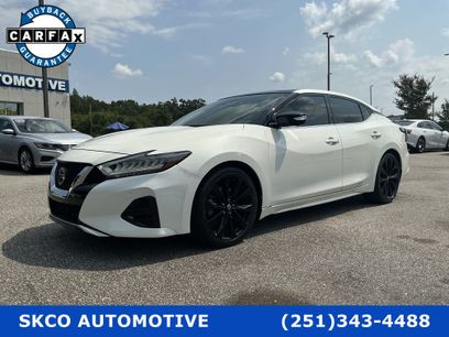 Used 2020 Nissan Maxima SR w/ Sport Mat Group