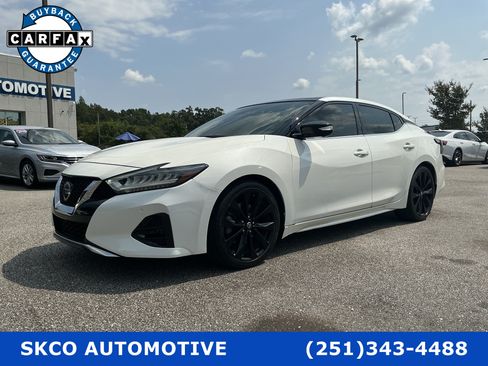 Used 2020 Nissan Maxima SR w/ Sport Mat Group FWD image 1