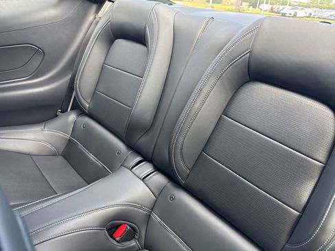 Used 2025 Ford Mustang GT Premium image 12