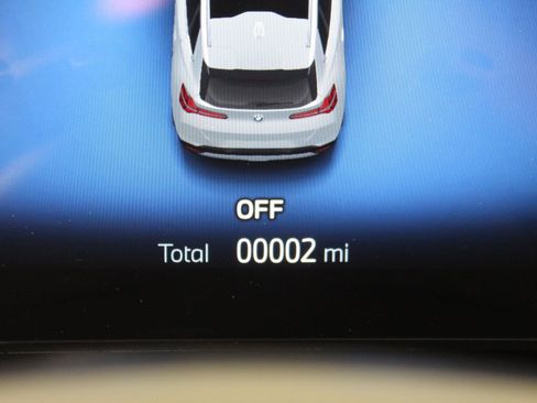 Used 2025 BMW X3 xDrive30i w/ Premium Package image 18