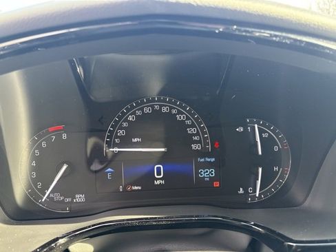 Used 2018 Cadillac XT5 Luxury w/ Driver Awareness Package image 35