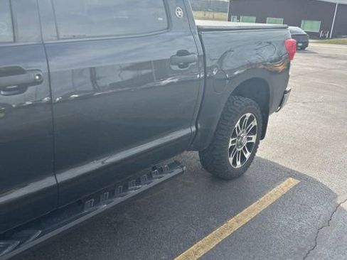 Used 2013 Toyota Tundra 2WD CrewMax w/ Tow Pkg image 4