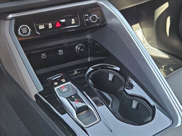 New 2026 Audi Q5 Premium Plus AWD/4WD image 13