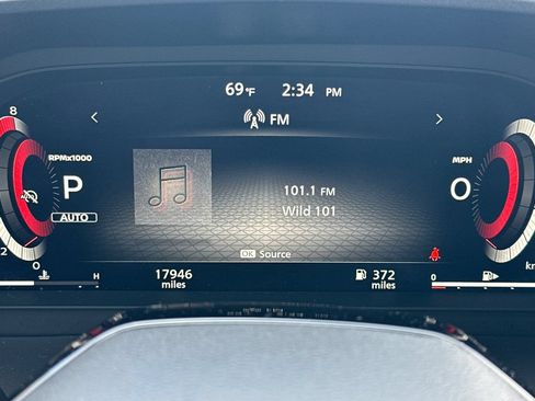 Used 2026 Nissan Rogue SL AWD/4WD image 24