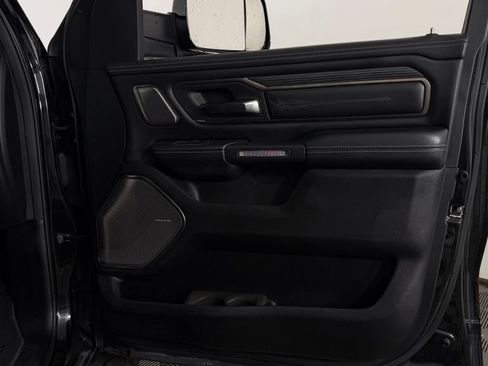 Used 2019 RAM 1500 Limited AWD/4WD image 29