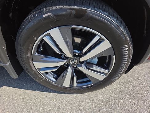 Used 2021 Nissan Rogue SL FWD image 9