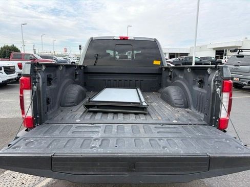 Used 2019 Ford F350 Platinum w/ Platinum Ultimate Package AWD/4WD image 7
