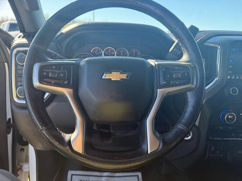 Used 2020 Chevrolet Silverado 1500 LT w/ All-Star Edition image 19