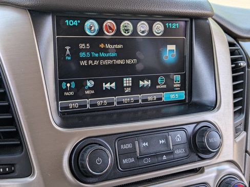 Used 2017 GMC Yukon Denali w/ Open Road Package image 24