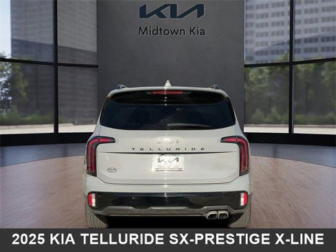 Certified 2025 Kia Telluride SX Prestige X-Line image 4