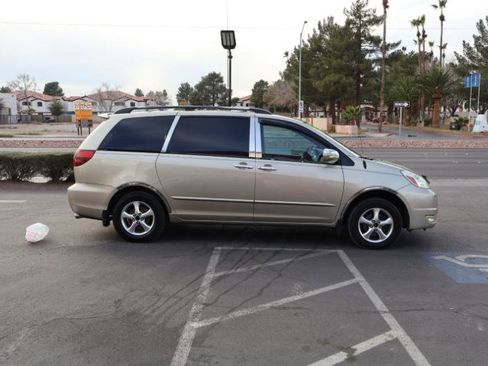Used 2005 Toyota Sienna LE image 8