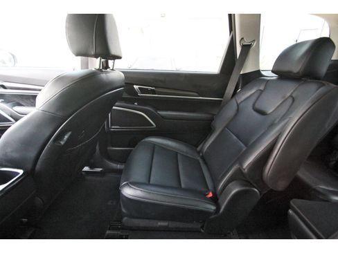 Certified 2023 Kia Telluride S w/ S Sunroof Package FWD image 14