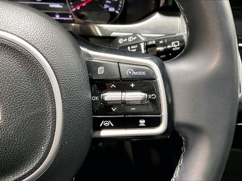 Used 2022 Kia Sorento SX image 25