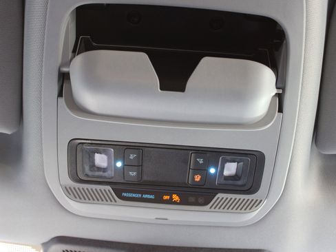 Used 2025 Ford F150 XLT w/ Equipment Group 301A Standard image 29