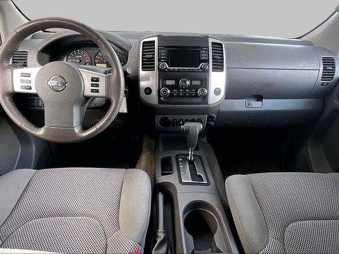 Used 2018 Nissan Frontier SV w/ Value Truck Package RWD image 15