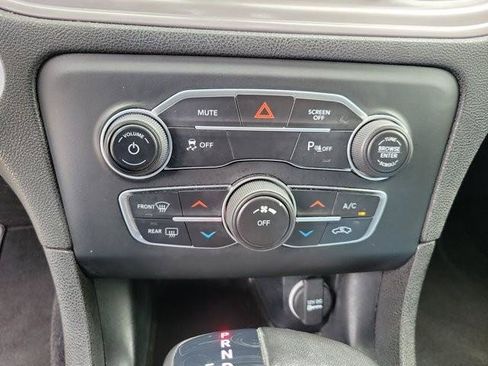 Used 2023 Dodge Charger SXT RWD image 29