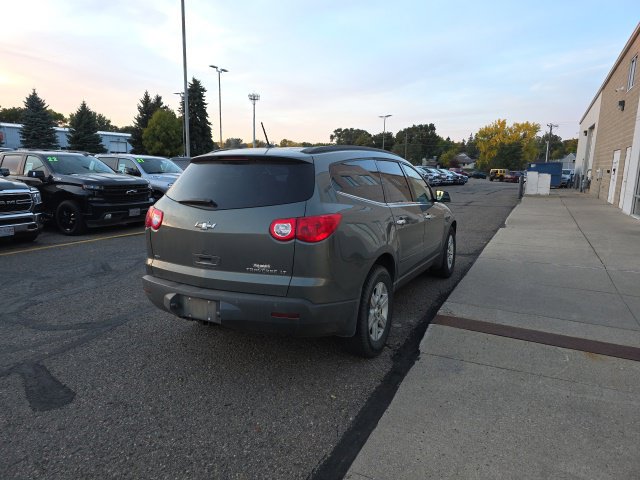 Used 2011 Chevrolet Traverse LT w/ Personal Connectivity Package AWD/4WD image 4