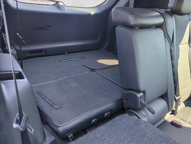 Used 2025 Mitsubishi Outlander SE FWD image 27