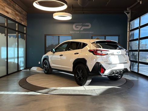 Used 2024 Subaru Crosstrek 2.0i AWD/4WD image 5