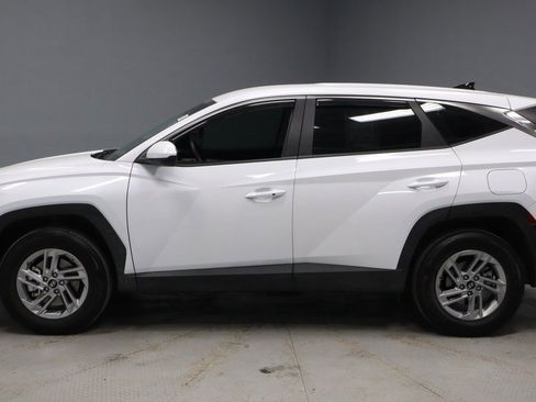 Certified 2025 Hyundai Tucson SE image 7