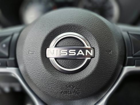 Used 2025 Nissan Versa SR w/ Trunk Package FWD image 24
