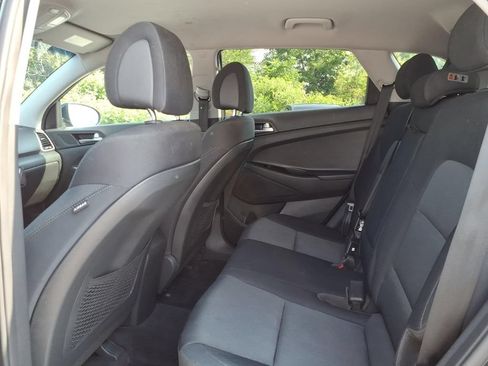 Used 2018 Hyundai Tucson SE w/ Cargo Package FWD image 24