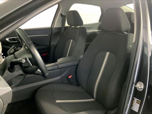Used 2025 Hyundai Sonata SEL FWD image 22