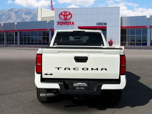 New 2026 Toyota Tacoma TRD Sport AWD/4WD image 4