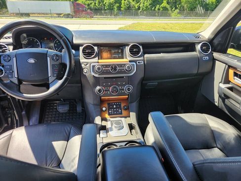 Used 2016 Land Rover LR4 HSE LUX AWD/4WD image 18