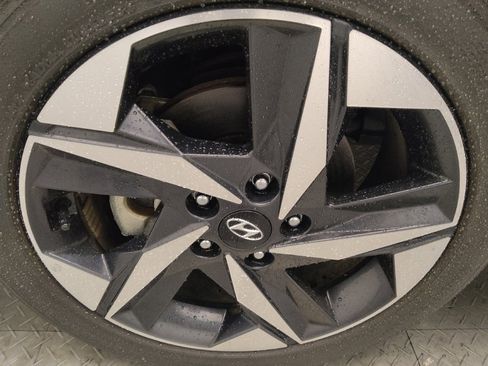 Used 2023 Hyundai Elantra SEL w/ Convenience Package FWD image 31