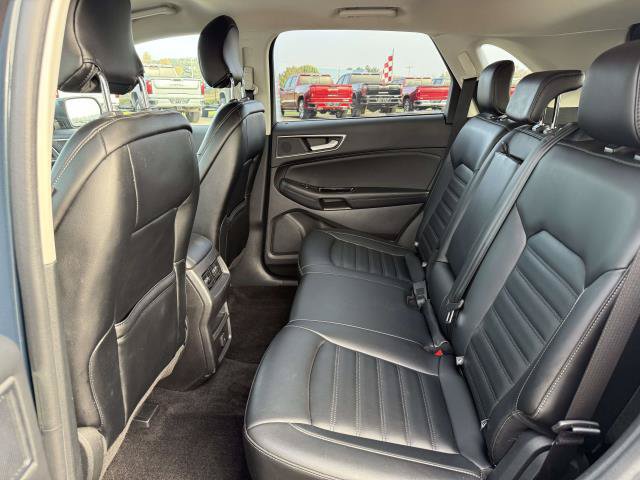 Used 2019 Ford Edge SEL w/ Equipment Group 201A AWD/4WD image 13