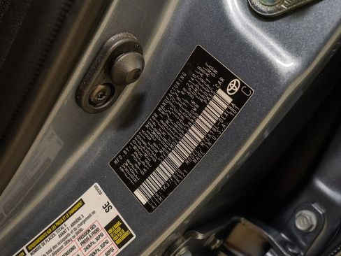 Certified 2024 Toyota Corolla LE image 19