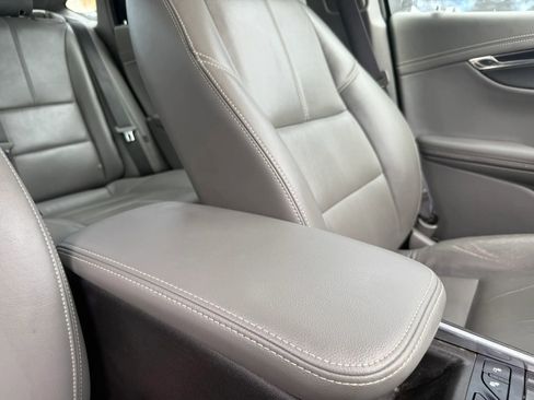 Used 2016 Chevrolet Impala LT w/ Leather Package FWD image 51