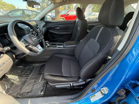Used 2025 Nissan Sentra SV image 23