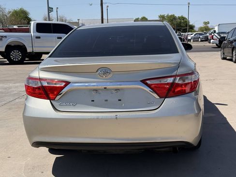 Used 2015 Toyota Camry LE FWD image 17