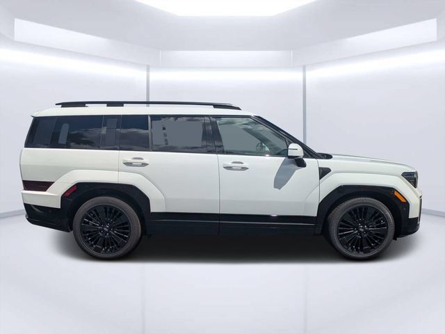 Used 2024 Hyundai Santa Fe Calligraphy FWD image 2