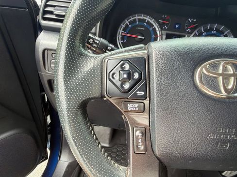 Used 2016 Toyota 4Runner Trail Premium AWD/4WD image 47