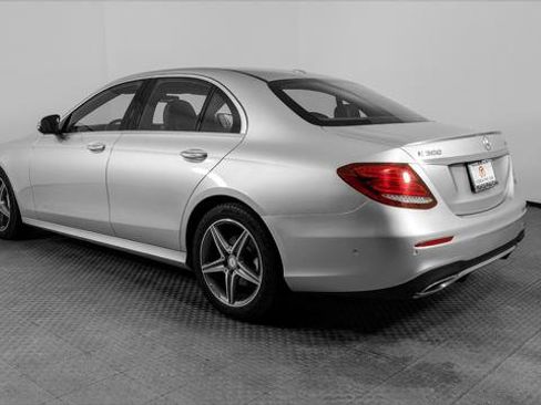 Used 2017 Mercedes-Benz E 300 4MATIC image 6