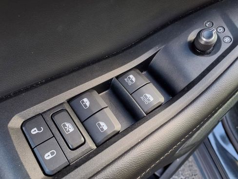 Used 2024 Jeep Grand Cherokee Limited 4xe image 42