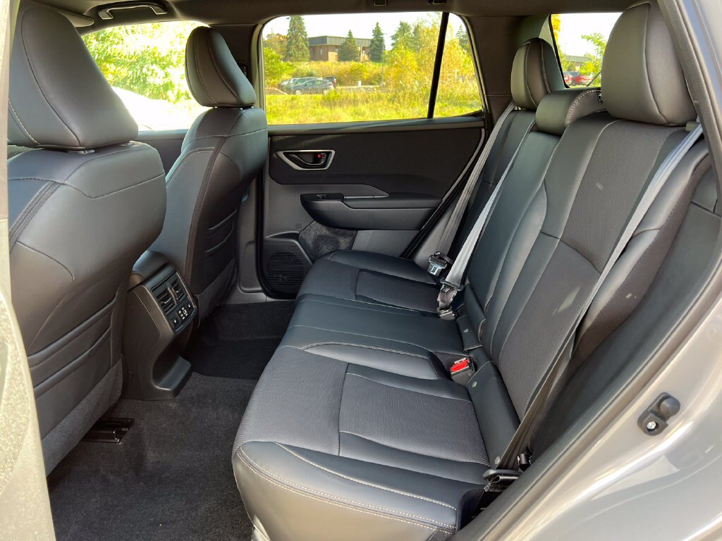 New 2026 Subaru Outback Limited XT AWD/4WD image 4